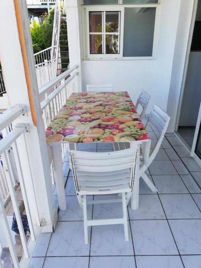 Villa Kazaluce - Appartement 2 Chambres Le Moule Bagian luar foto