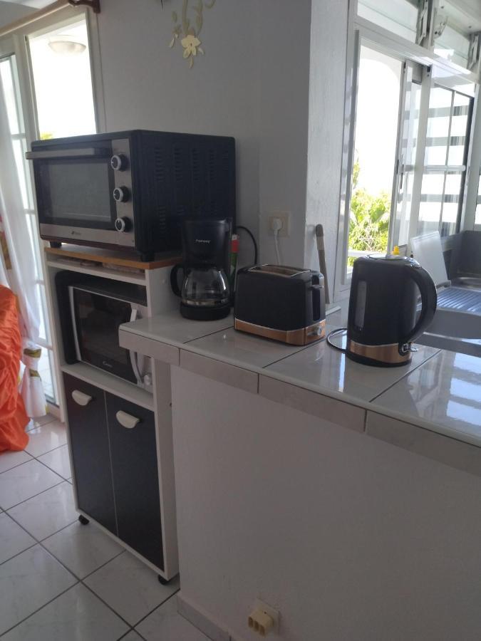 Villa Kazaluce - Appartement 2 Chambres Le Moule Bagian luar foto